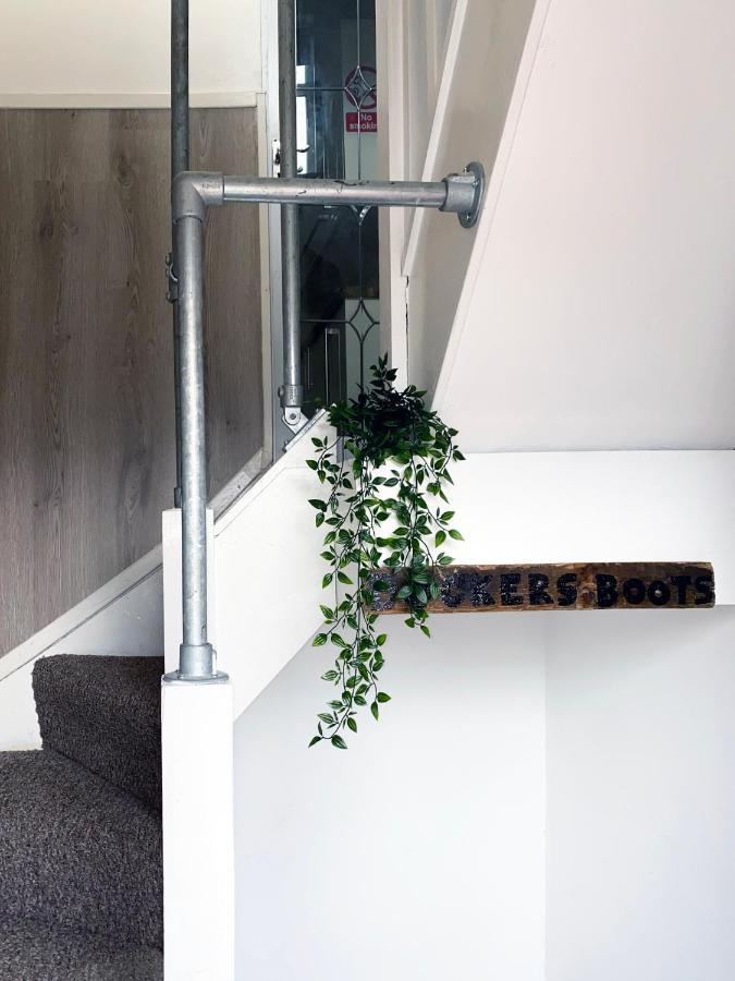 The Docklands 2 By Serviced Living Liverpool Appartamento Esterno foto