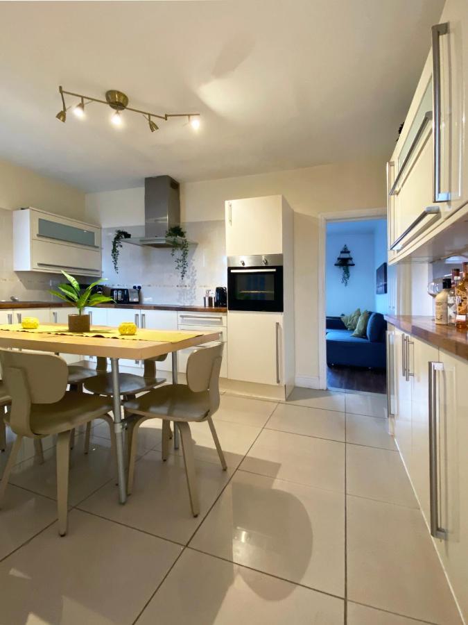 The Docklands 2 By Serviced Living Liverpool Appartamento Esterno foto